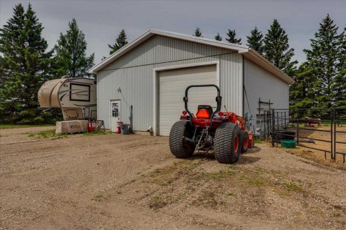 29104 Highway 27, Rural Mountain View County, AB - Outdoor