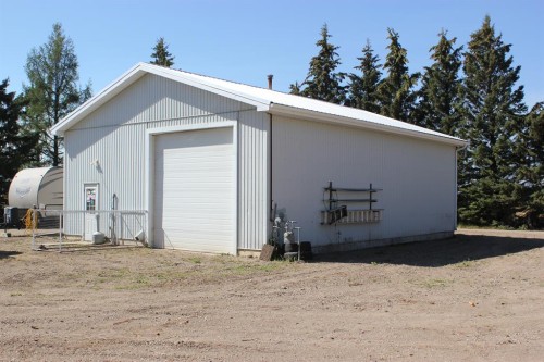 29104 Highway 27, Rural Mountain View County, AB - Outdoor
