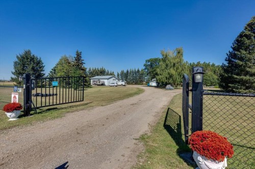 29104 Highway 27, Rural Mountain View County, AB - Outdoor