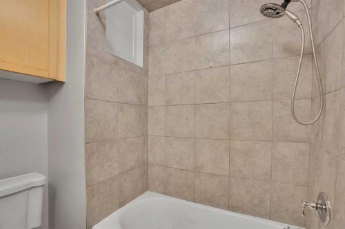 12A-330 19 Avenue Sw, Calgary, AB 