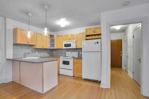 12A-330 19 Avenue Sw, Calgary, AB 