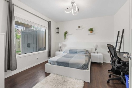 107 Edgebrook Circle Nw, Calgary, AB 