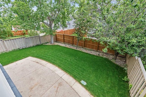 107 Edgebrook Circle Nw, Calgary, AB 