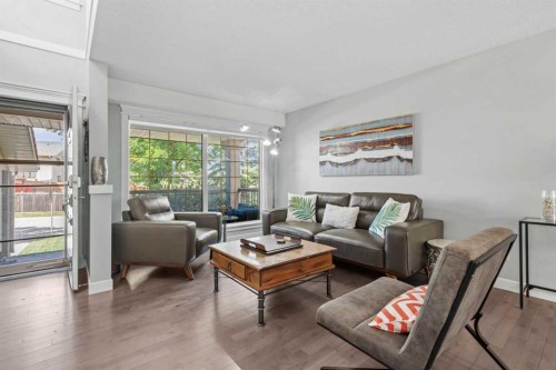 107 Edgebrook Circle Nw, Calgary, AB 