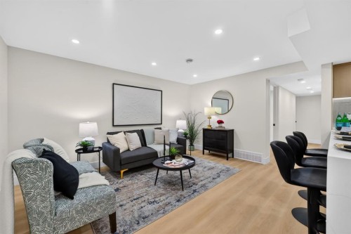 4911 Marcombe Road Ne, Calgary, AB 