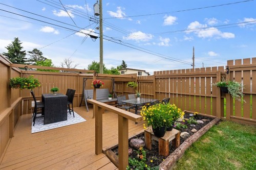 4911 Marcombe Road Ne, Calgary, AB 