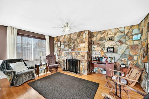 218 Southridge Place, Didsbury, AB 