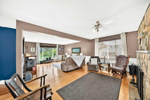218 Southridge Place, Didsbury, AB 