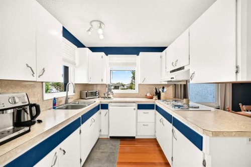 218 Southridge Place, Didsbury, AB 