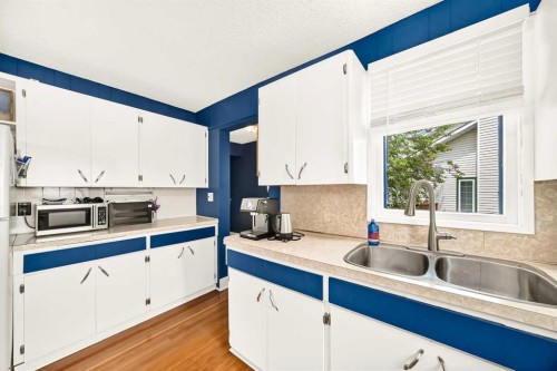 218 Southridge Place, Didsbury, AB 
