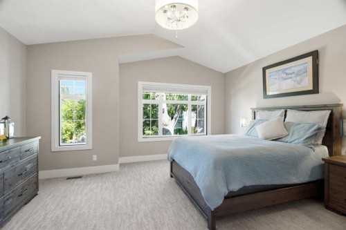 2827B 40 Street Sw, Calgary, AB 