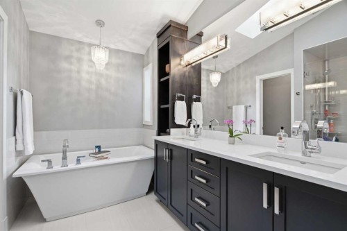 2827B 40 Street Sw, Calgary, AB 