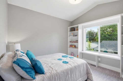2827B 40 Street Sw, Calgary, AB 
