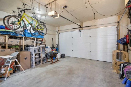 2827B 40 Street Sw, Calgary, AB 