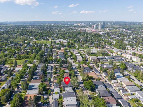 2827B 40 Street Sw, Calgary, AB 