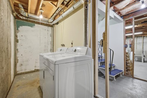 316 84 Avenue Se, Calgary, AB 