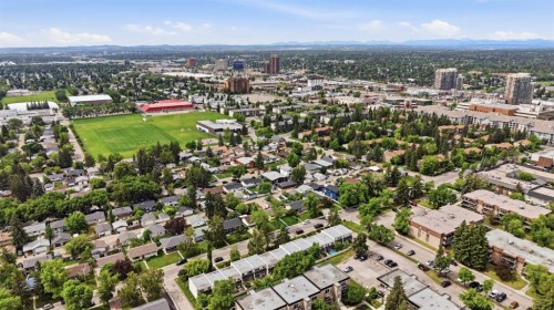 316 84 Avenue Se, Calgary, AB 