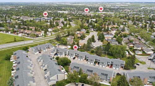 25-228 Theodore Place Nw, Calgary, AB - Outdoor With View