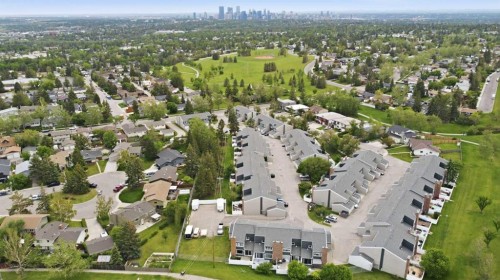 25-228 Theodore Place Nw, Calgary, AB - Outdoor With View