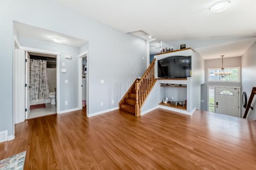 98 Canoe Square Sw, Airdrie, AB 