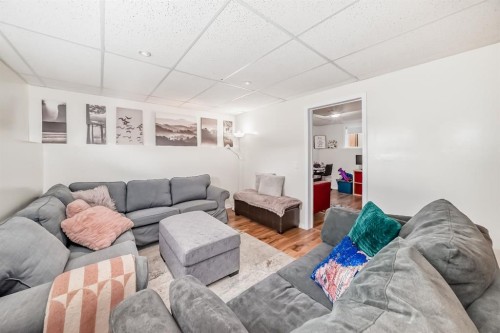 98 Canoe Square Sw, Airdrie, AB 