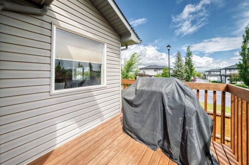 98 Canoe Square Sw, Airdrie, AB 