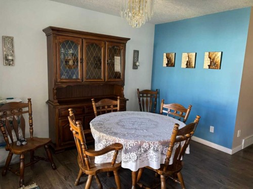 716 Centre Street, Vulcan, AB 