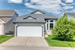47 Harvest Glen Rise NECalgary, AB T3K 4C1