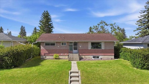 4408 8 Avenue Sw, Calgary, AB 