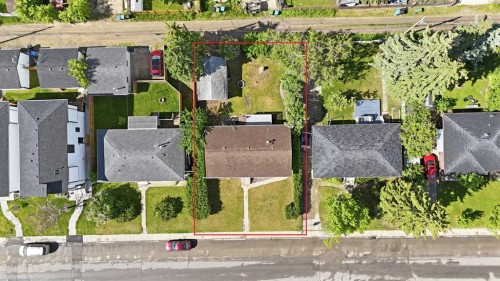 4408 8 Avenue Sw, Calgary, AB 