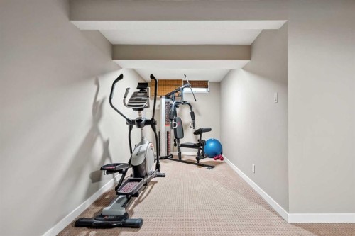 1124 Lake Wapta Way Se, Calgary, AB 