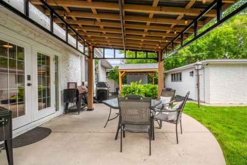 1124 Lake Wapta Way Se, Calgary, AB 