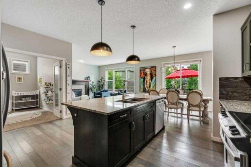 58 Valley Pointe Bay Nw, Calgary, AB 