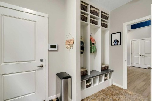 58 Valley Pointe Bay Nw, Calgary, AB 