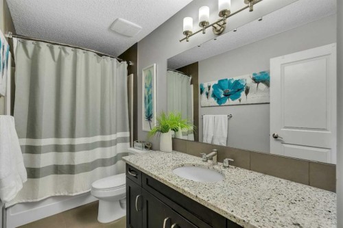 58 Valley Pointe Bay Nw, Calgary, AB 