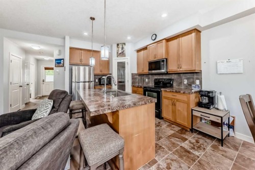206-413 River Avenue, Cochrane, AB 