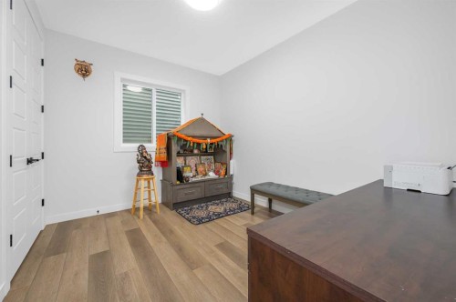 346 Edith Road Nw, Calgary, AB 