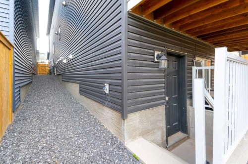 346 Edith Road Nw, Calgary, AB 