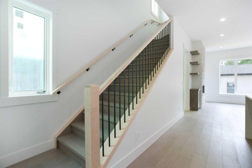 1108 6 Street Ne, Calgary, AB - Indoor Photo Showing Other Room