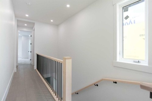 1108 6 Street Ne, Calgary, AB - Indoor Photo Showing Other Room