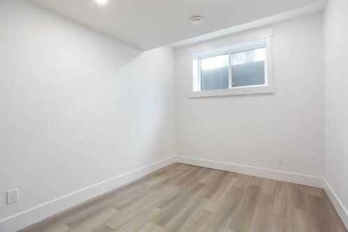 1108 6 Street Ne, Calgary, AB - Indoor Photo Showing Other Room