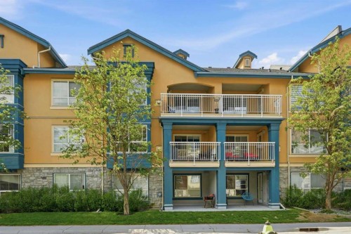 312-25 Richard Place SW Calgary, AB T3E 7N1