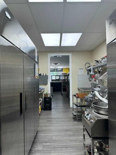 789 Bakery Street, Calgary, AB 