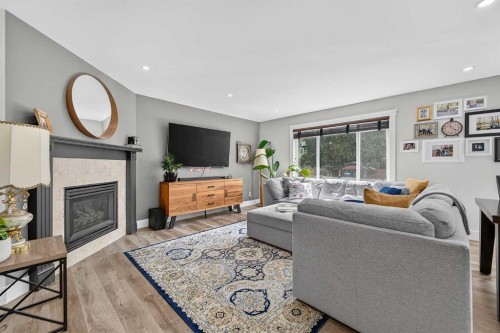 82 Douglasview Circle Se, Calgary, AB 