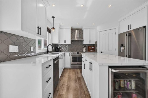 82 Douglasview Circle Se, Calgary, AB 