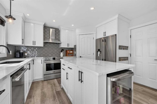 82 Douglasview Circle Se, Calgary, AB 
