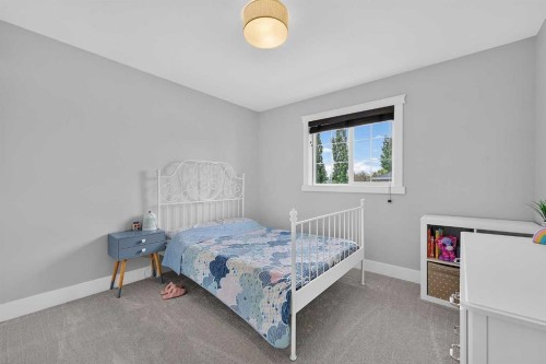 82 Douglasview Circle Se, Calgary, AB 