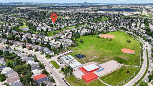 82 Douglasview Circle Se, Calgary, AB 