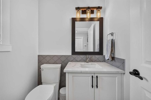 82 Douglasview Circle Se, Calgary, AB 