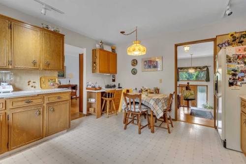 4115 Edgemont Hill Nw, Calgary, AB 